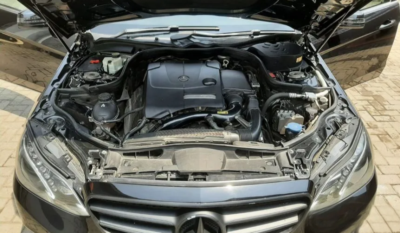 2015 Mercedes-Benz E250 2,0 Avantgarde Sedan full