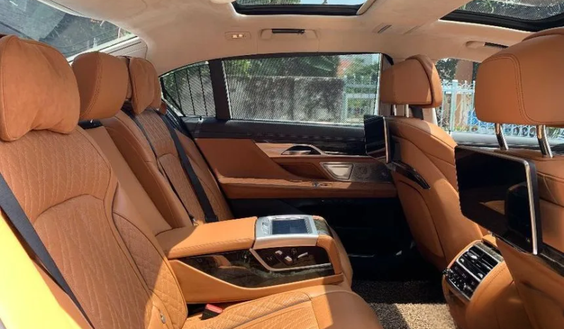 2020 BMW 740Li 3.0 Opulence Sedan full