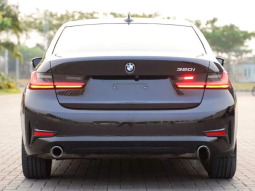 2022 BMW 320i 2.0 Sport Sedan AT Hitam ( TDP 18jt ) Kondisi Istimewa Dan Dijamin Siap Pakai full