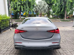 2023 Mercedes-Benz C300 2.0 AMG Line Sedan full