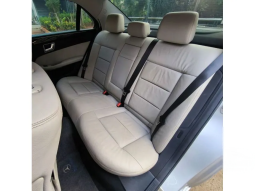 2010 Mercedes-Benz E250 1.8 CGI Avantgarde Sedan (TDP 10jt) full