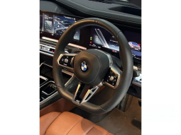 2023 BMW 735i 3.0 M Sport Sedan full