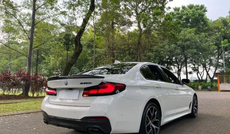 2023 BMW 530i 2.0 M Sport Sedan full