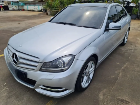 2013 Mercedes-Benz C300 3,0 Avantgarde