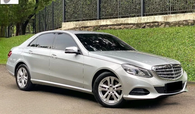 2014 Mercedes-Benz E200 2.0 Classic Sedan FACELIFT LOW KM.77RB & PAJAK PANJANG DP 25JT full