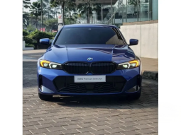 2024 BMW 330i 2.0 M Sport Pro Sedan. STNK LANGSUNG NAMA PEMBELI. RASA BARU HARGA SECOND BEST DEAL NEGO full