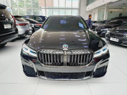 2022 BMW 730Li 2.0 M Sport Sedan Black on Brown Facelift Msport Hitam full