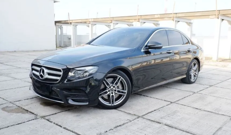 2019 Mercedes-Benz E350 2.0 AMG Sedan full