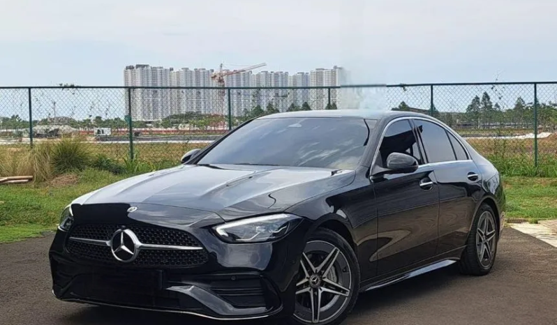 2023 Mercedes-Benz C300 2.0 AMG Line Sedan full