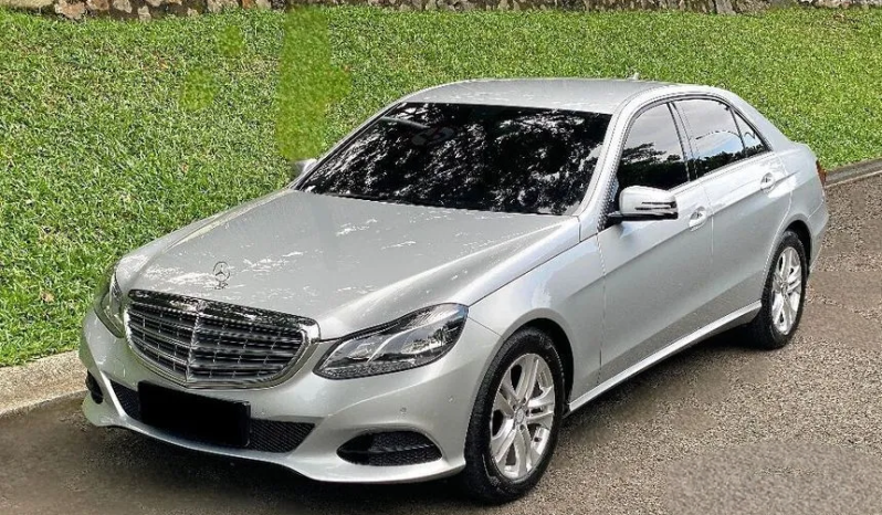 2014 Mercedes-Benz E200 2.0 Classic Sedan FACELIFT LOW KM.77RB & PAJAK PANJANG DP 25JT full