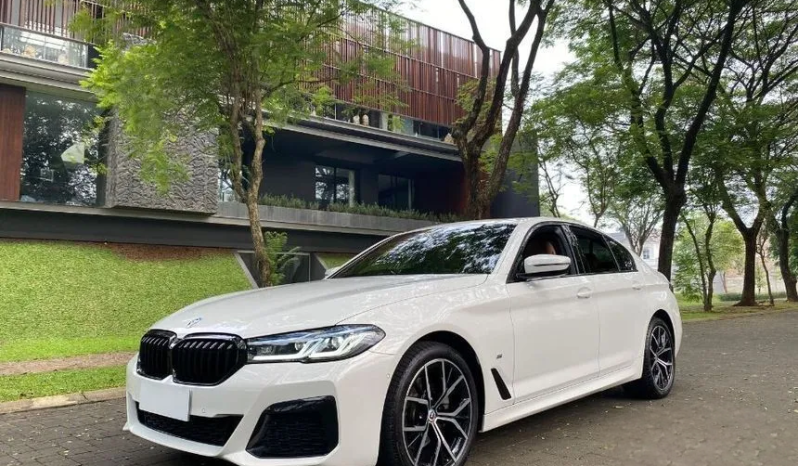 2023 BMW 530i 2.0 M Sport Sedan full