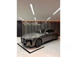 2023 BMW 735i 3.0 M Sport Sedan full