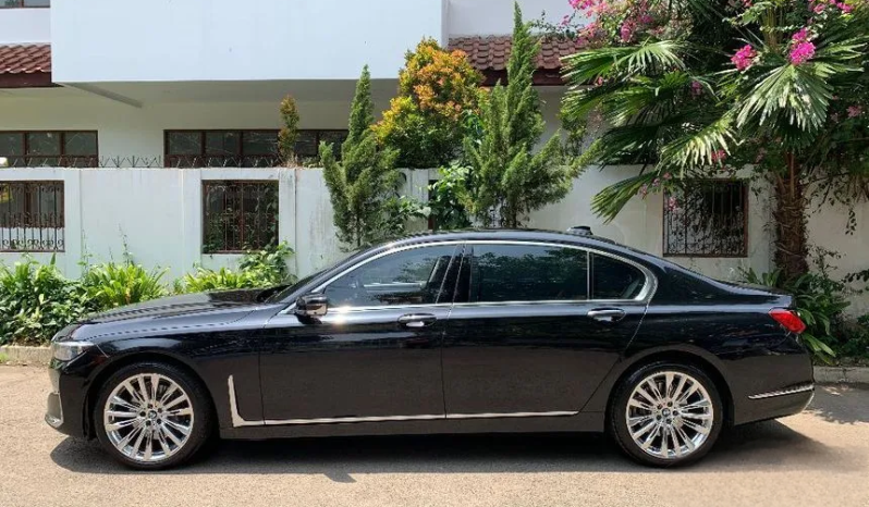 2020 BMW 740Li 3.0 Opulence Sedan full