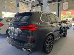 2024 BMW X5 3.0 xDrive40i xLine SUV full