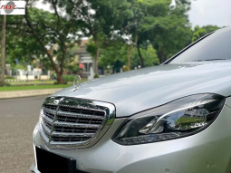 2014 Mercedes-Benz E200 2.0 Classic Sedan FACELIFT LOW KM.77RB & PAJAK PANJANG DP 25JT full