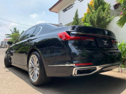 2020 BMW 740Li 3.0 Opulence Sedan full