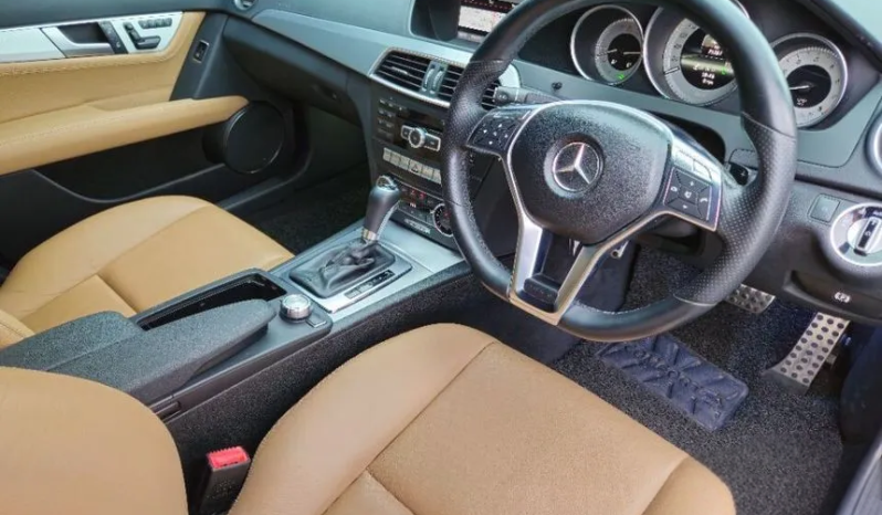 2013 Mercedes-Benz C250 1.8 CGI Sedan full