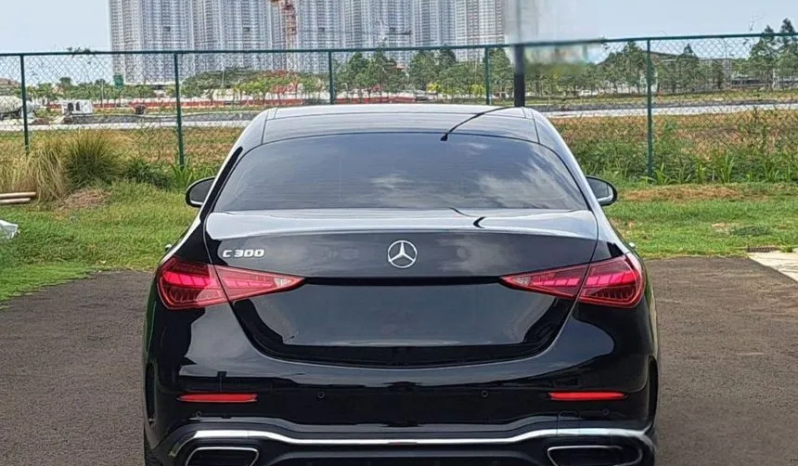 2023 Mercedes-Benz C300 2.0 AMG Line Sedan full