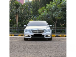 2010 Mercedes-Benz E250 1.8 CGI Avantgarde Sedan (TDP 10jt) full