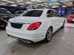 2014 Mercedes-Benz C200 2.0 Avantgarde Sedan full