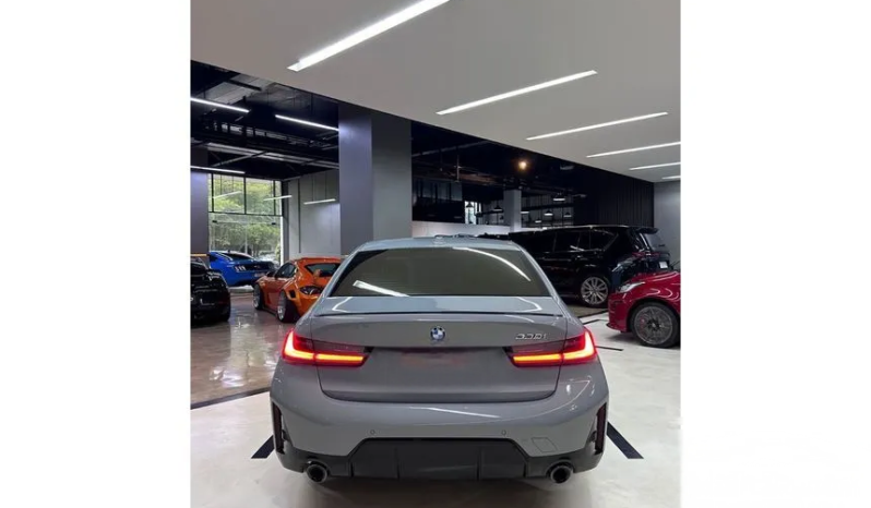 2024 BMW 330i 2.0 M Sport Pro Sedan full