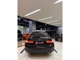 2024 BMW 320i 2.0 M Sport Sedan full