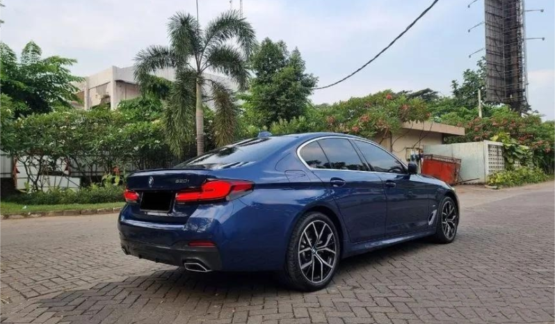 2021 BMW 520i 2.0 M Sport Sedan full