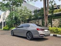 2020 BMW 730Li 2.0 M Sport Sedan Km 14 Rbuan [TDP Minim] full