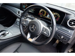 2019 Mercedes-Benz E350 2.0 AMG Sedan full