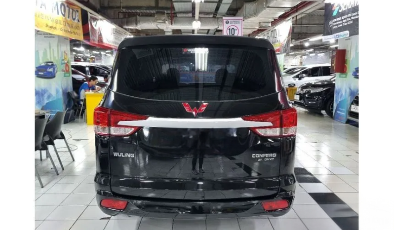 2020 Wuling Confero 1.5 S C Lux Wagon full