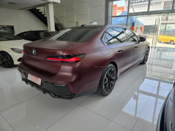 2024 BMW i7 0.0 xDrive60 Gran Lusso Sedan Red on Grey Electric ATPM Full Option xDrive EV Listrik Merah full