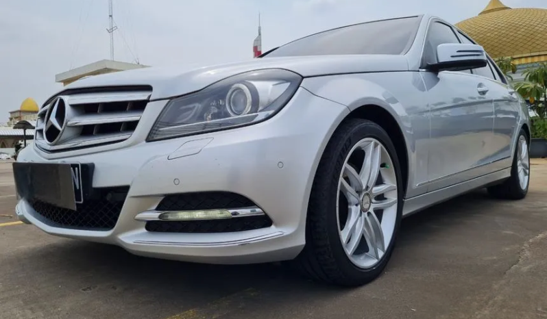 2013 Mercedes-Benz C300 3,0 Avantgarde full