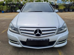 2013 Mercedes-Benz C300 3,0 Avantgarde full