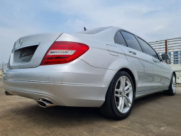 2013 Mercedes-Benz C300 3,0 Avantgarde full