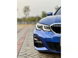 2022 BMW 330i 2.0 M Sport Sedan Km 24 Rbuan [TDP Minim] full